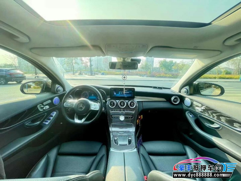 20年奔驰C轿车抵押车出售