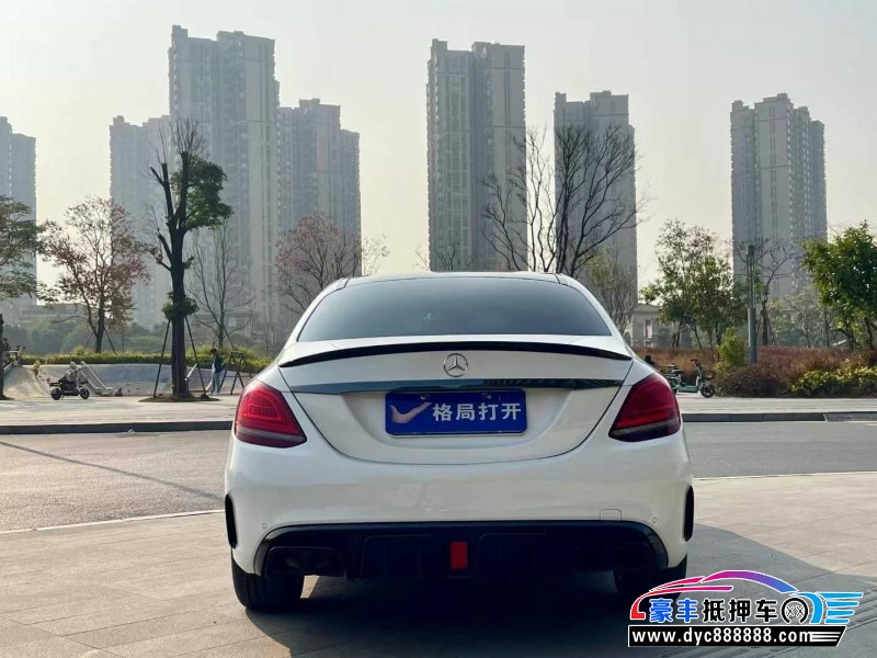 20年奔驰C轿车抵押车出售