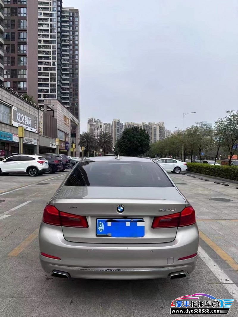 19年宝马5系轿车抵押车出售