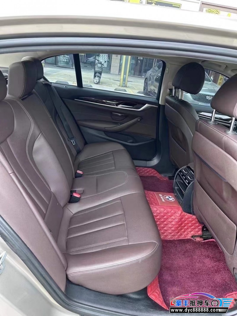 19年宝马5系轿车抵押车出售