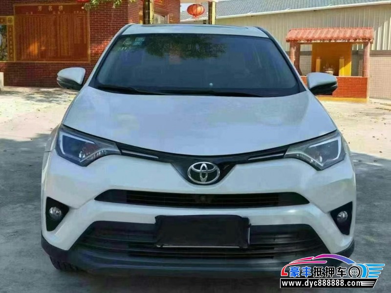 18年丰田RAV4轿车抵押车出售