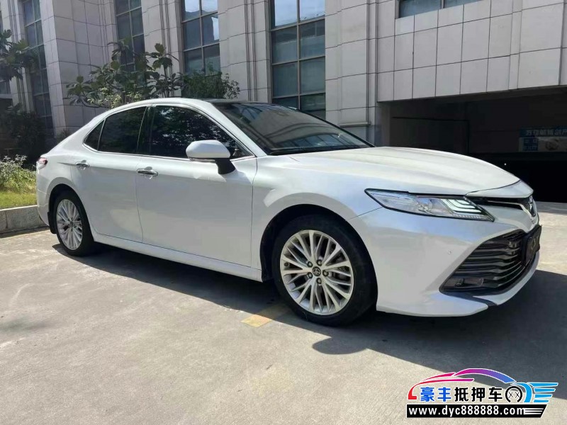 21年丰田凯美瑞轿车抵押车出售