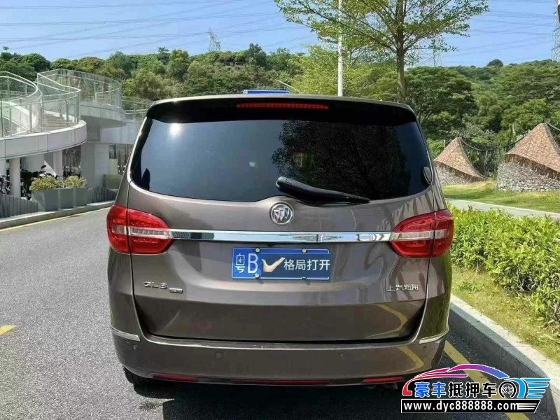 19年别克GL8轿车抵押车出售