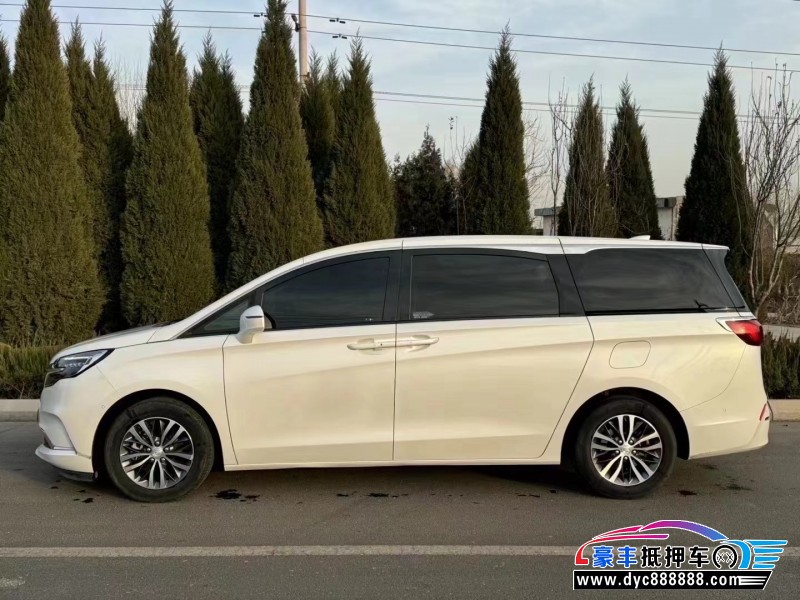 21年别克GL8轿车抵押车出售