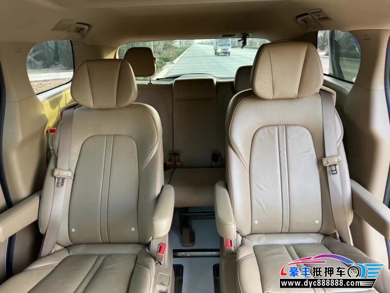 21年别克GL8轿车抵押车出售