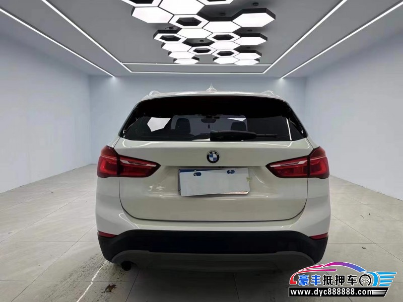 19年宝马X1轿车抵押车出售