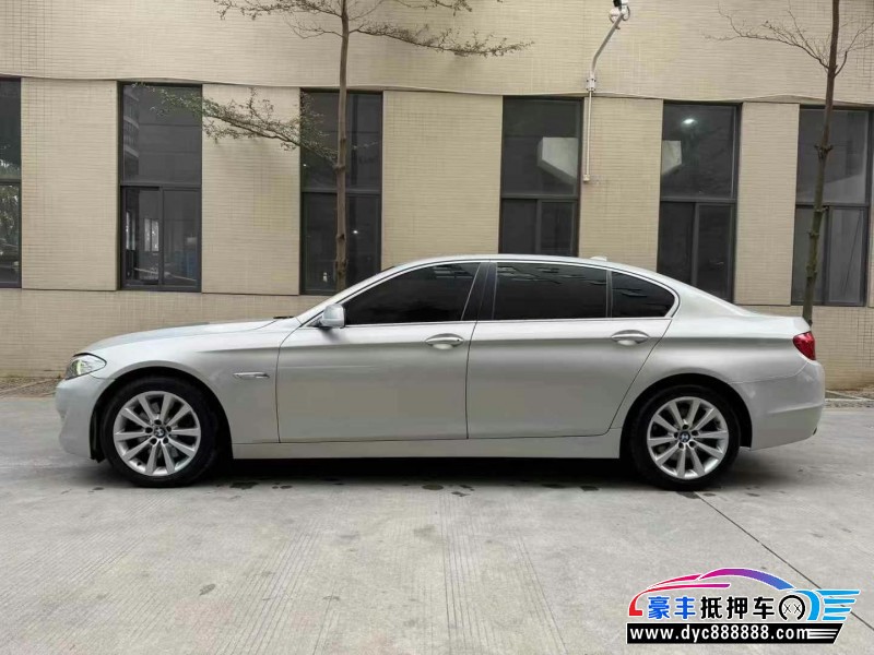 11年宝马5系轿车抵押车出售