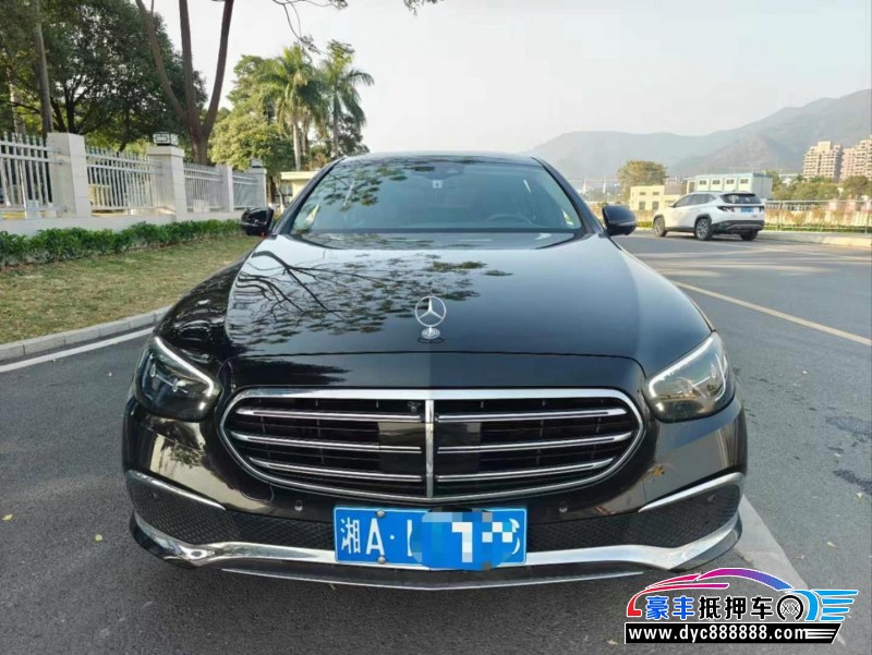 22年奔驰E轿车抵押车出售