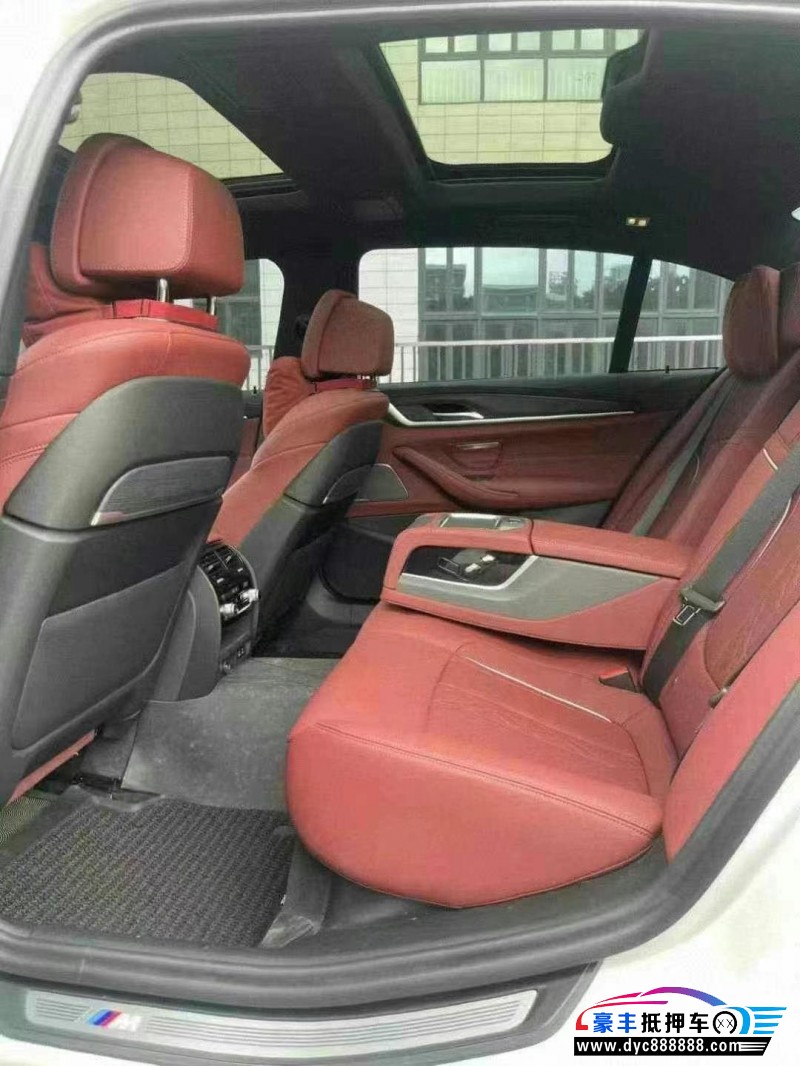 23年宝马5系轿车抵押车出售