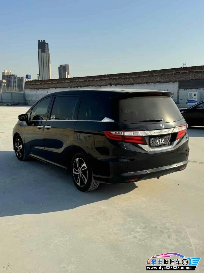 17年本田奥德赛轿车抵押车出售