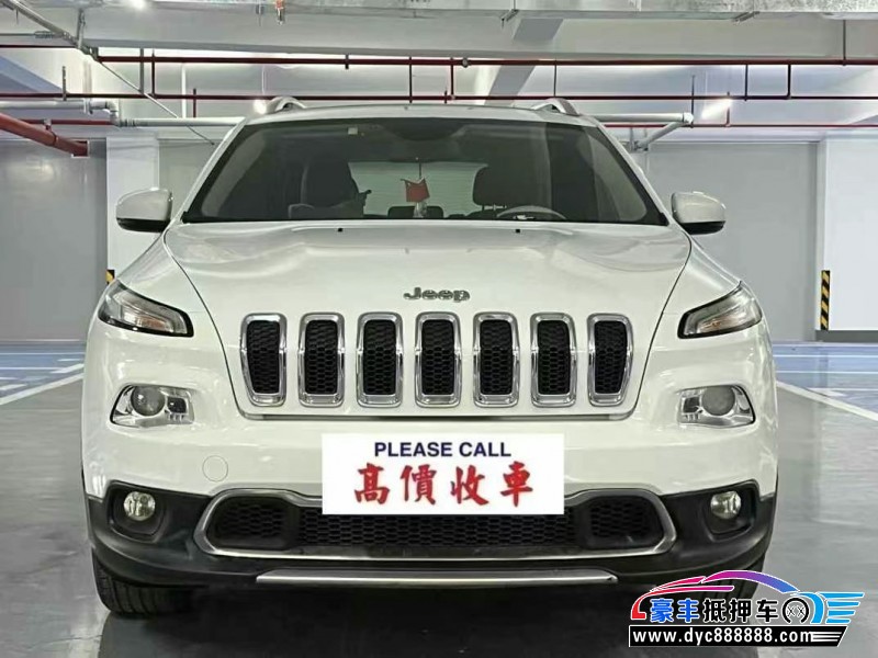 抵押车出售18年Jeep自由光轿车