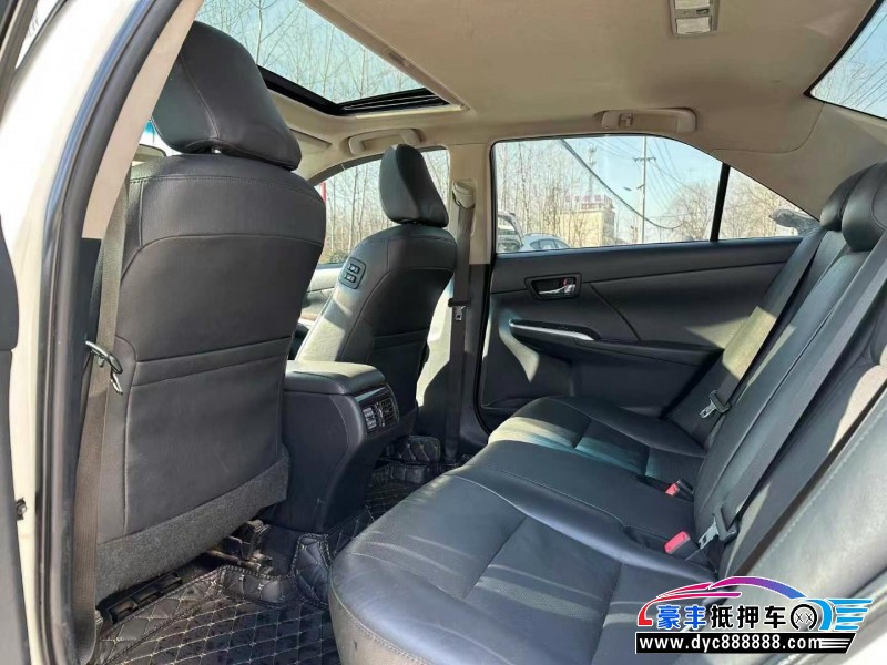 15年丰田凯美瑞轿车抵押车出售