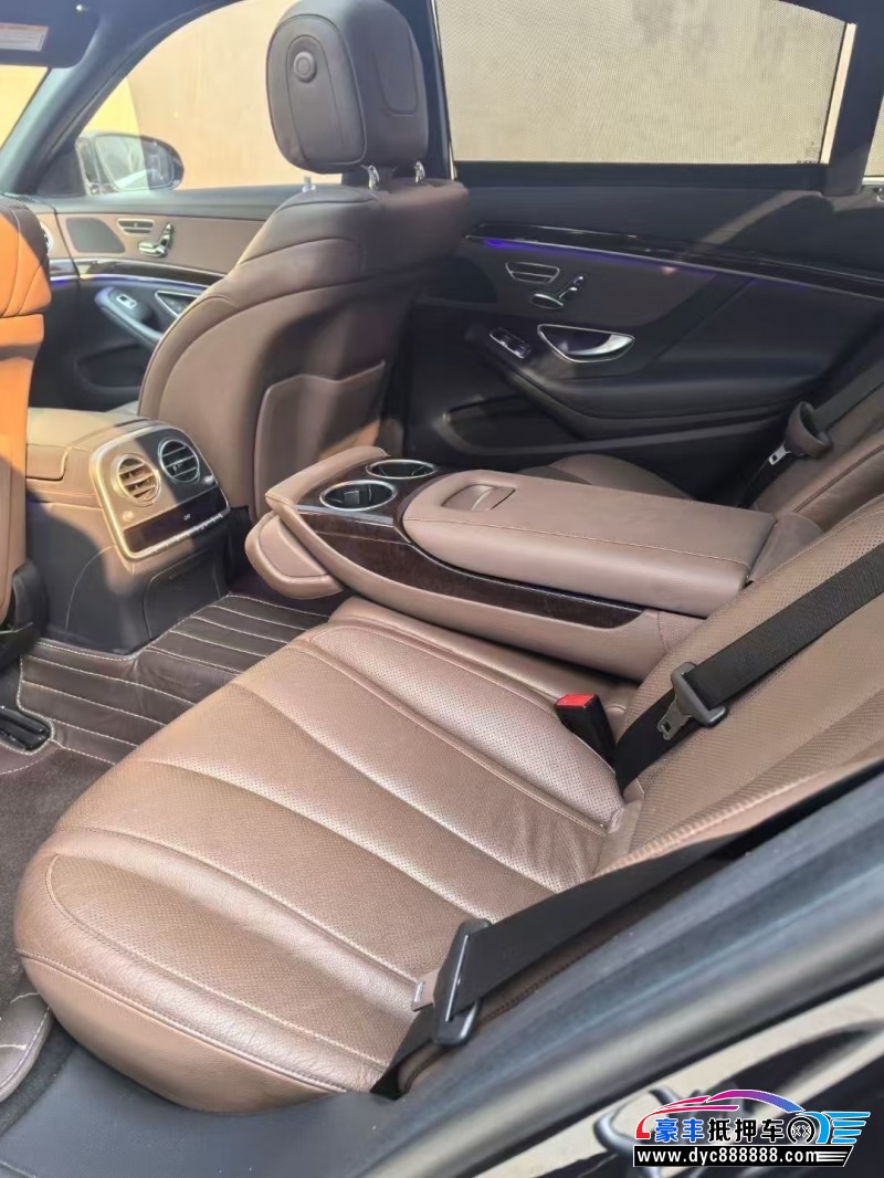 18年奔驰S轿车抵押车出售