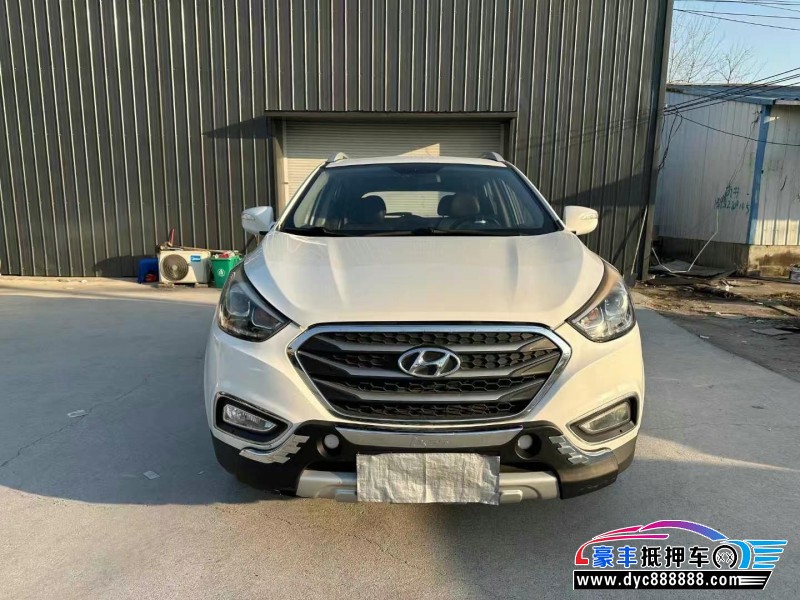 15年现代ix35轿车抵押车出售