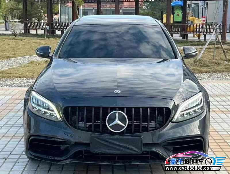 21年奔驰C轿车抵押车出售