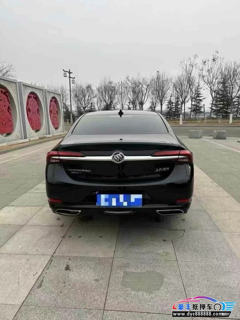 20年别克君越轿车抵押车出售