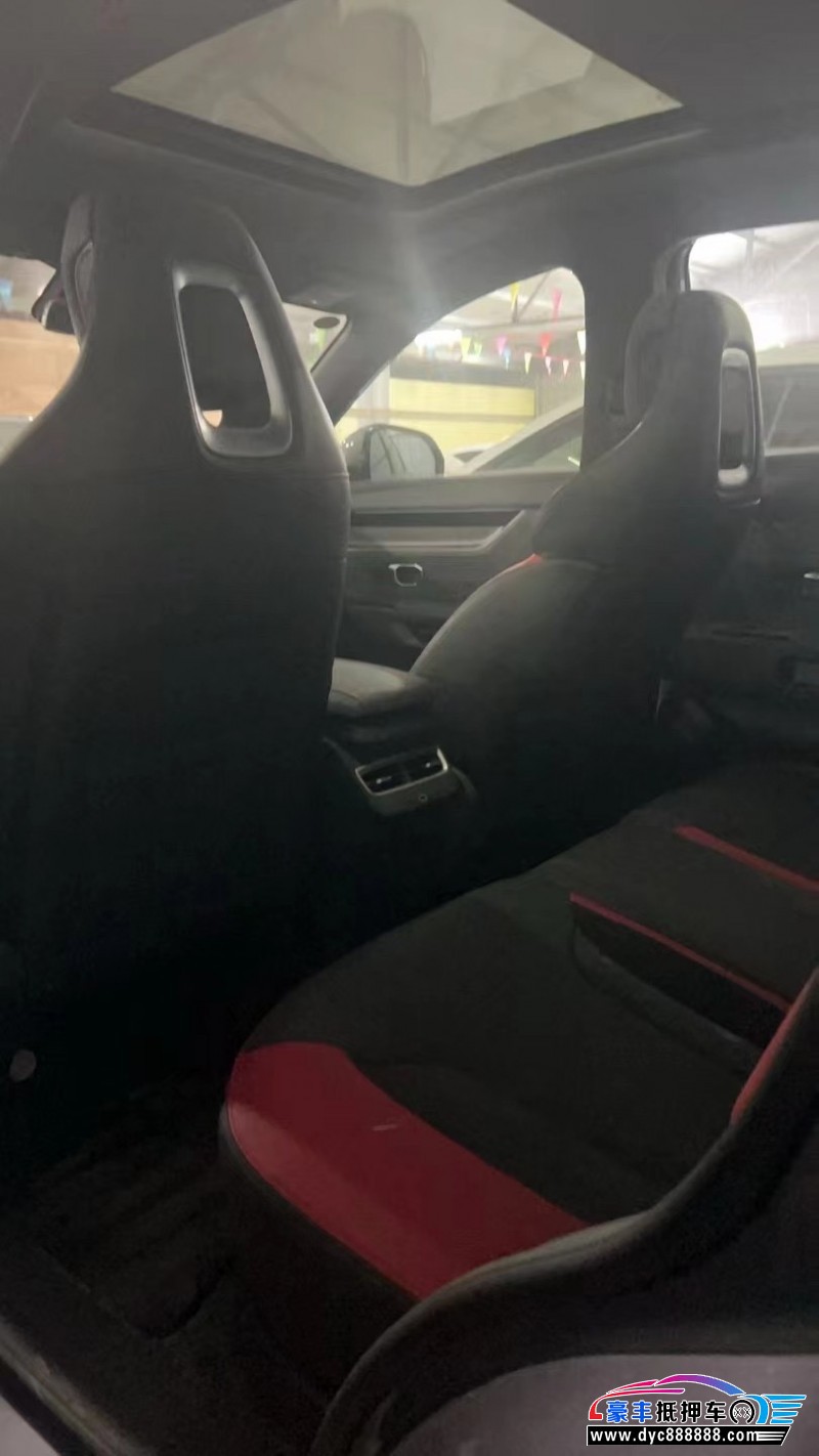 24年捷途大圣轿车抵押车出售