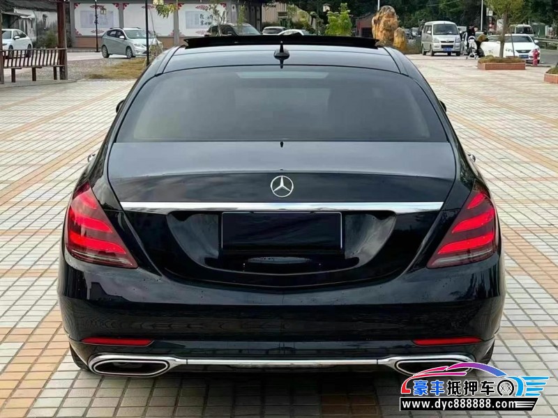 17年奔驰S轿车抵押车出售