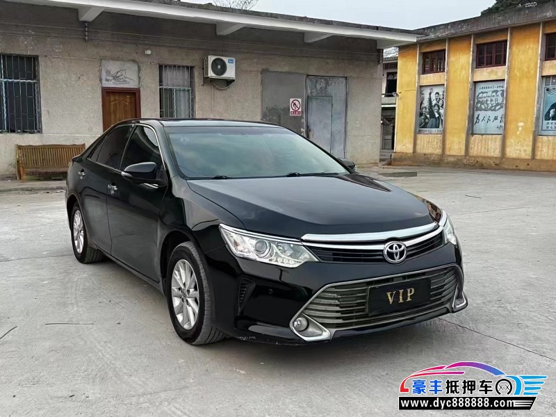 16年丰田凯美瑞轿车抵押车出售