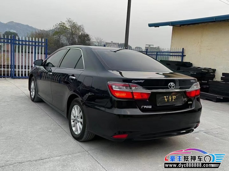 16年丰田凯美瑞轿车抵押车出售