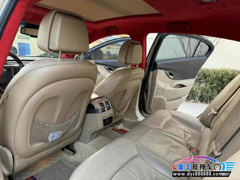 11年别克君越轿车抵押车出售