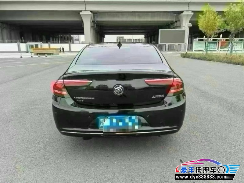 19年别克君越轿车抵押车出售