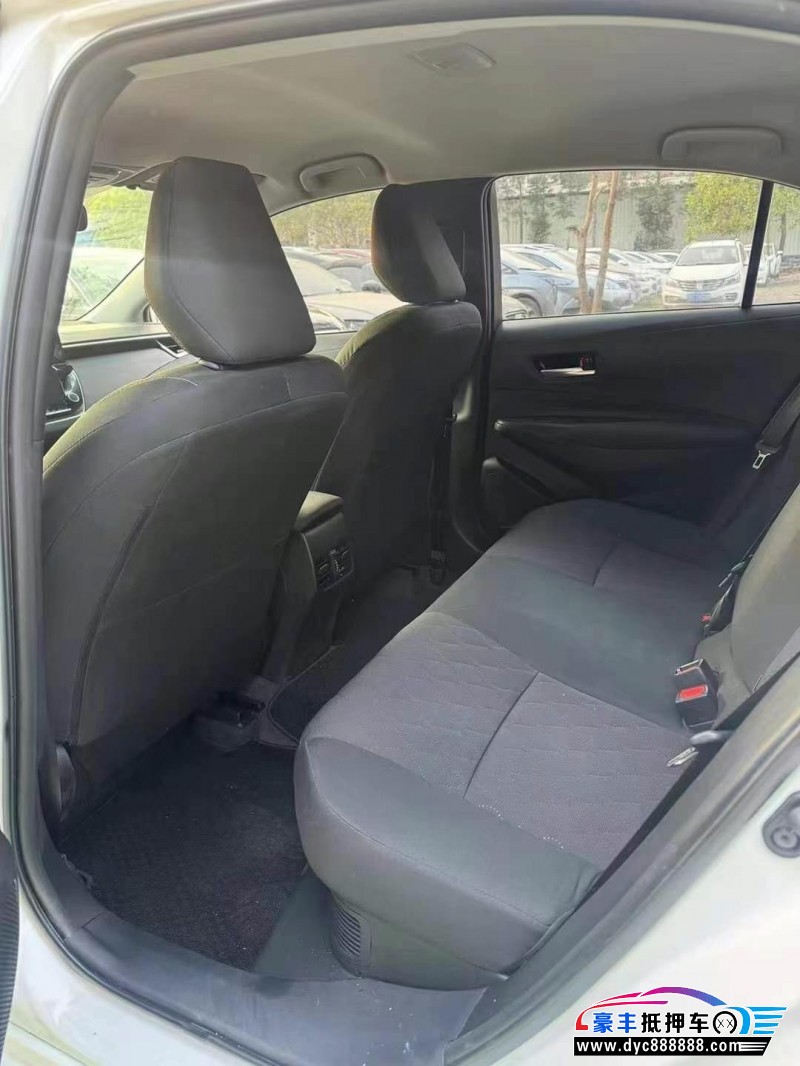 24年丰田卡罗拉轿车抵押车出售