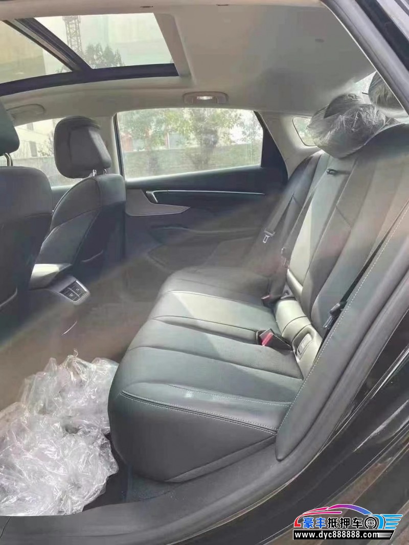 23年别克君越轿车抵押车出售