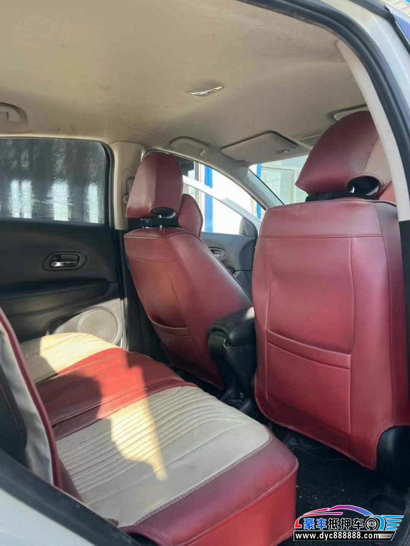 17年本田缤智轿车抵押车出售