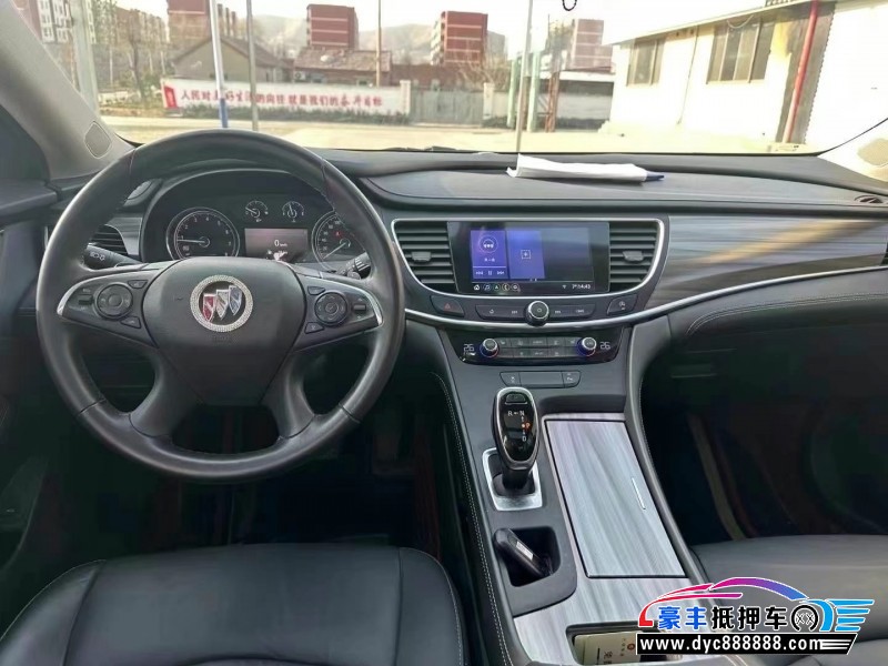 23年别克君越轿车抵押车出售