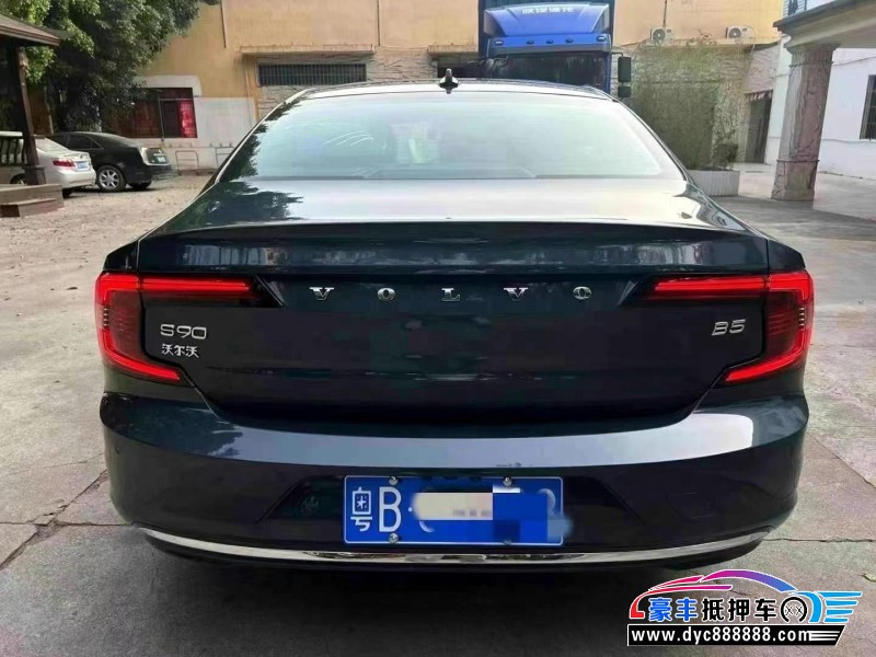 22年沃尔沃S90轿车抵押车出售