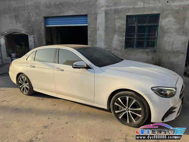 22年奔驰E轿车抵押车出售