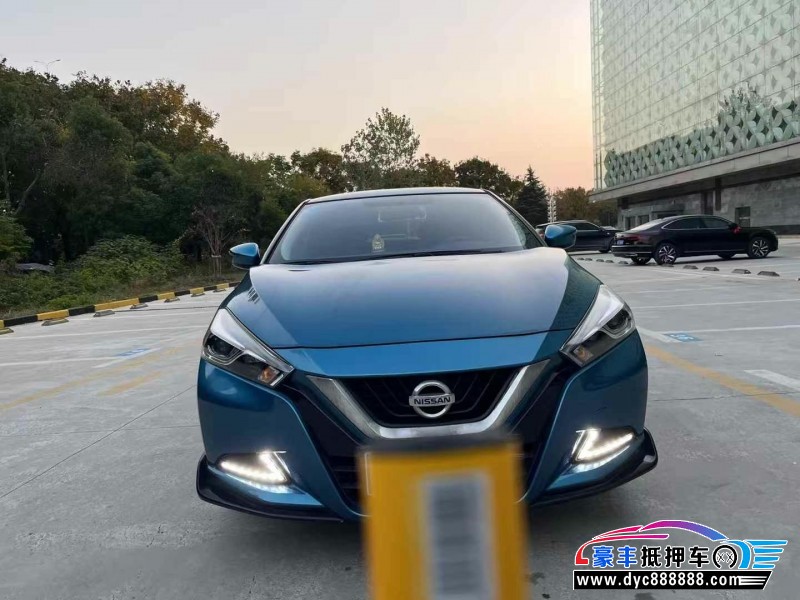 20年日产蓝鸟轿车抵押车出售