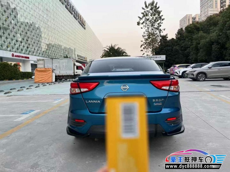 20年日产蓝鸟轿车抵押车出售