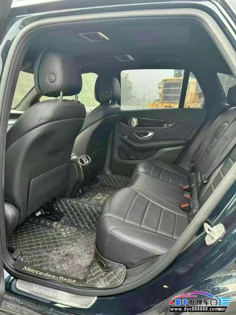 19年奔驰GLCSUV抵押车出售