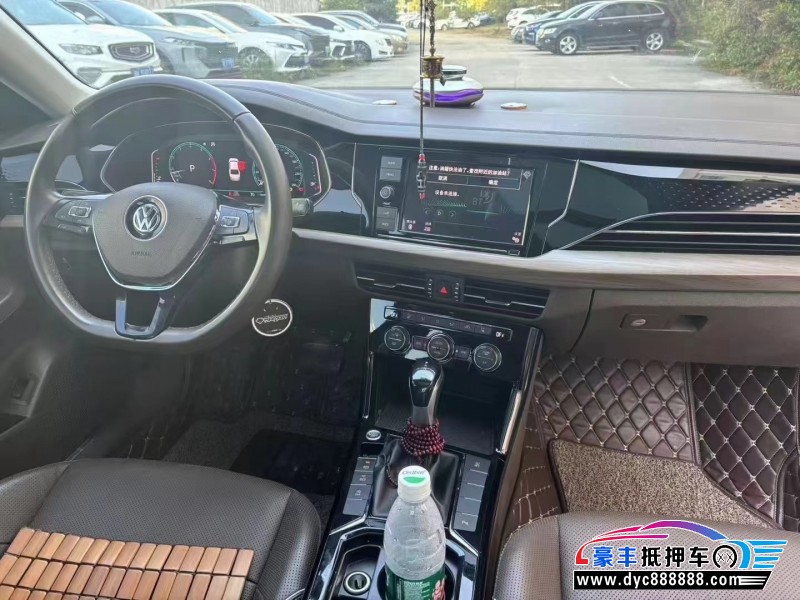 20年大众帕萨特轿车抵押车出售