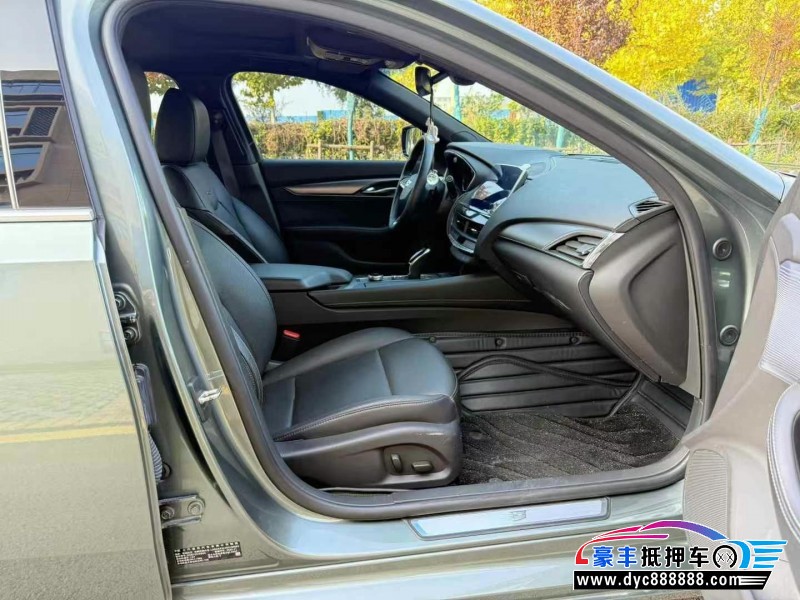 22年凯迪拉克CT5轿车抵押车出售