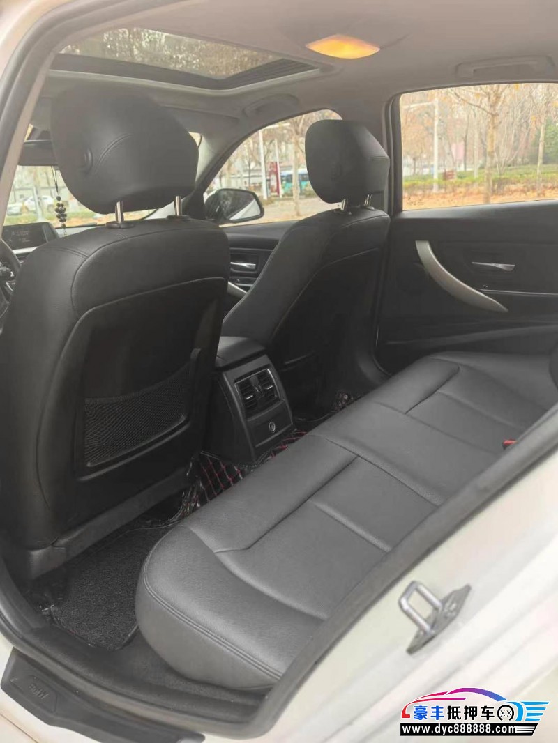 16年宝马3系轿车抵押车出售