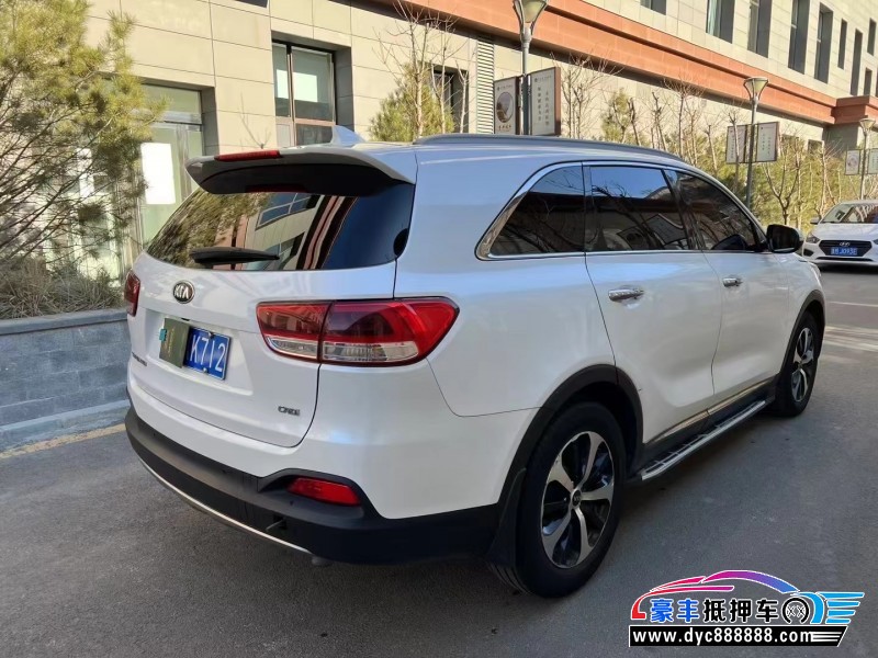 17年起亚索兰托轿车抵押车出售