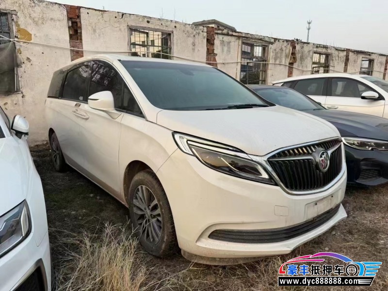 18年别克GL8轿车抵押车出售