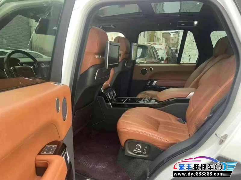 17年路虎揽胜行政轿车抵押车出售