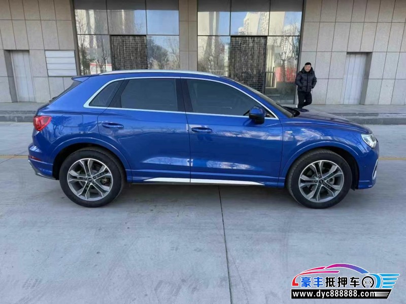 22年奥迪Q3轿车抵押车出售