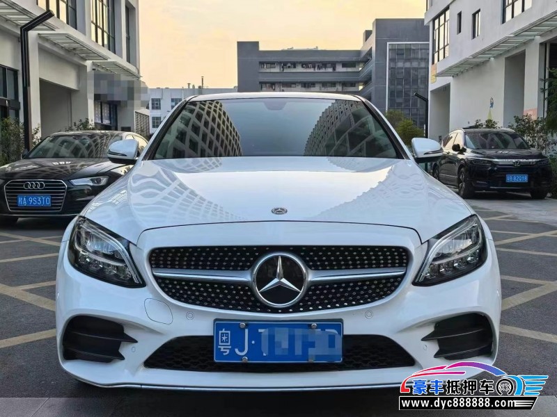 21年奔驰C轿车抵押车出售