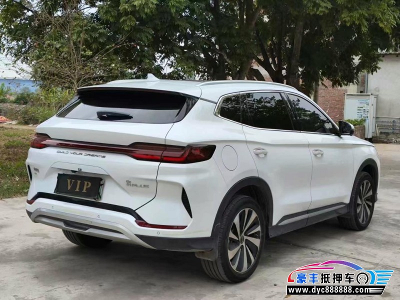 24年比亚迪宋轿车抵押车出售