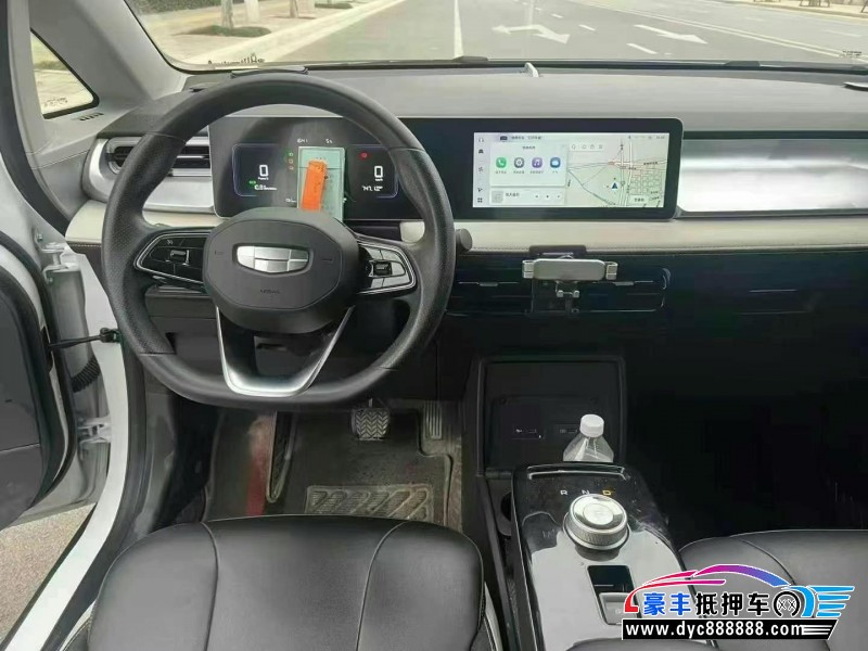 22年吉利几何轿车抵押车出售