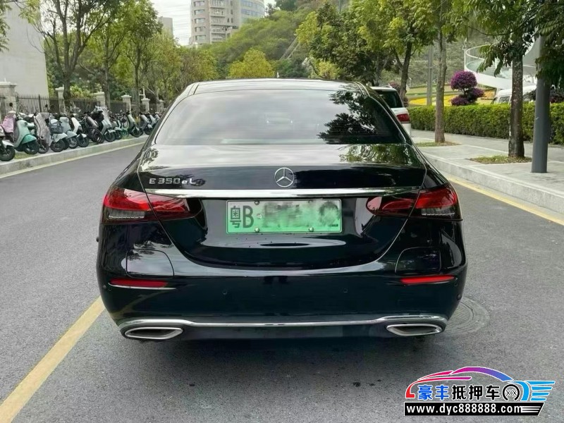 22年奔驰E轿车抵押车出售