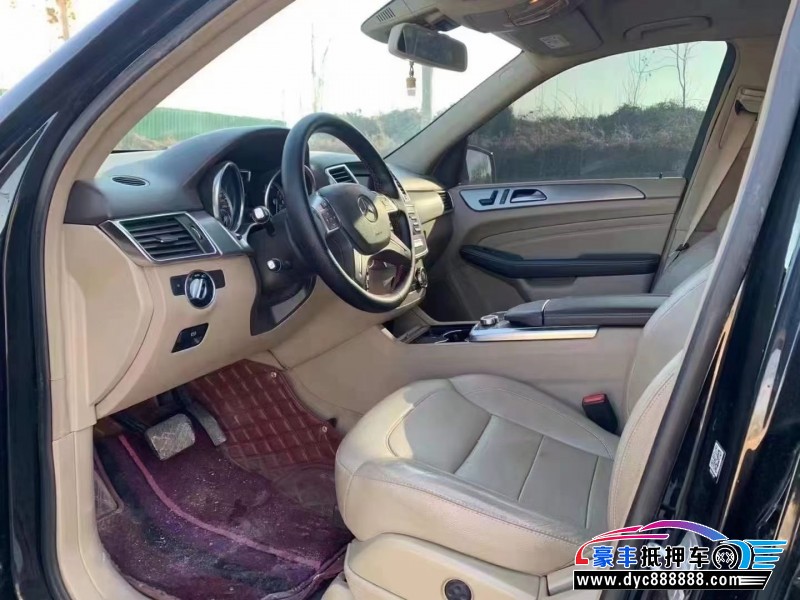 14年奔驰ML轿车抵押车出售