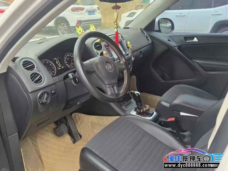 15年大众途观轿车抵押车出售