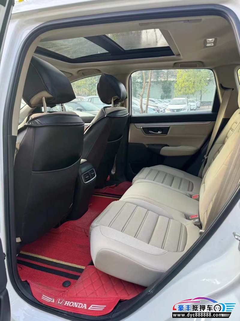 19年本田CR-V轿车抵押车出售