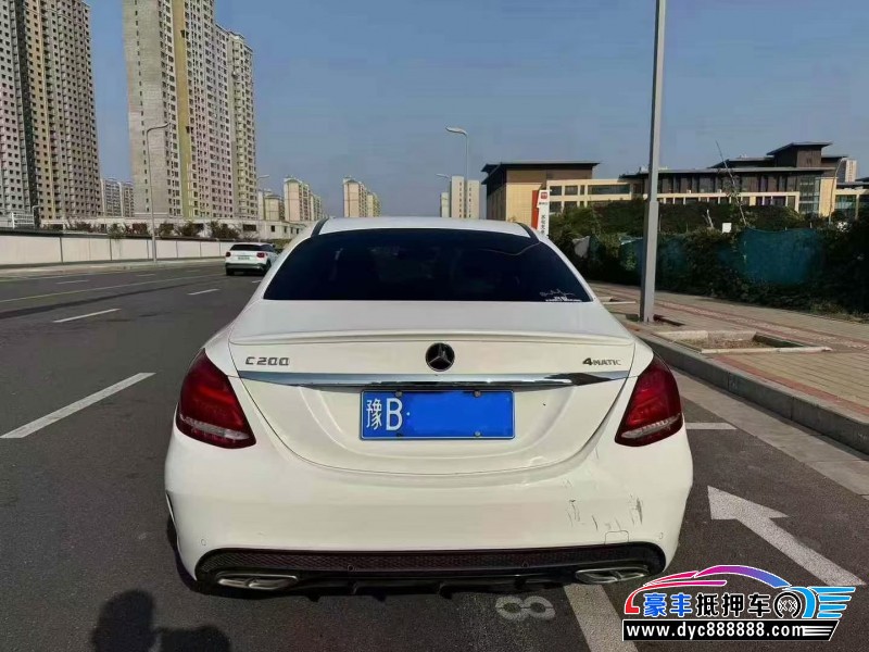 17年奔驰C轿车抵押车出售